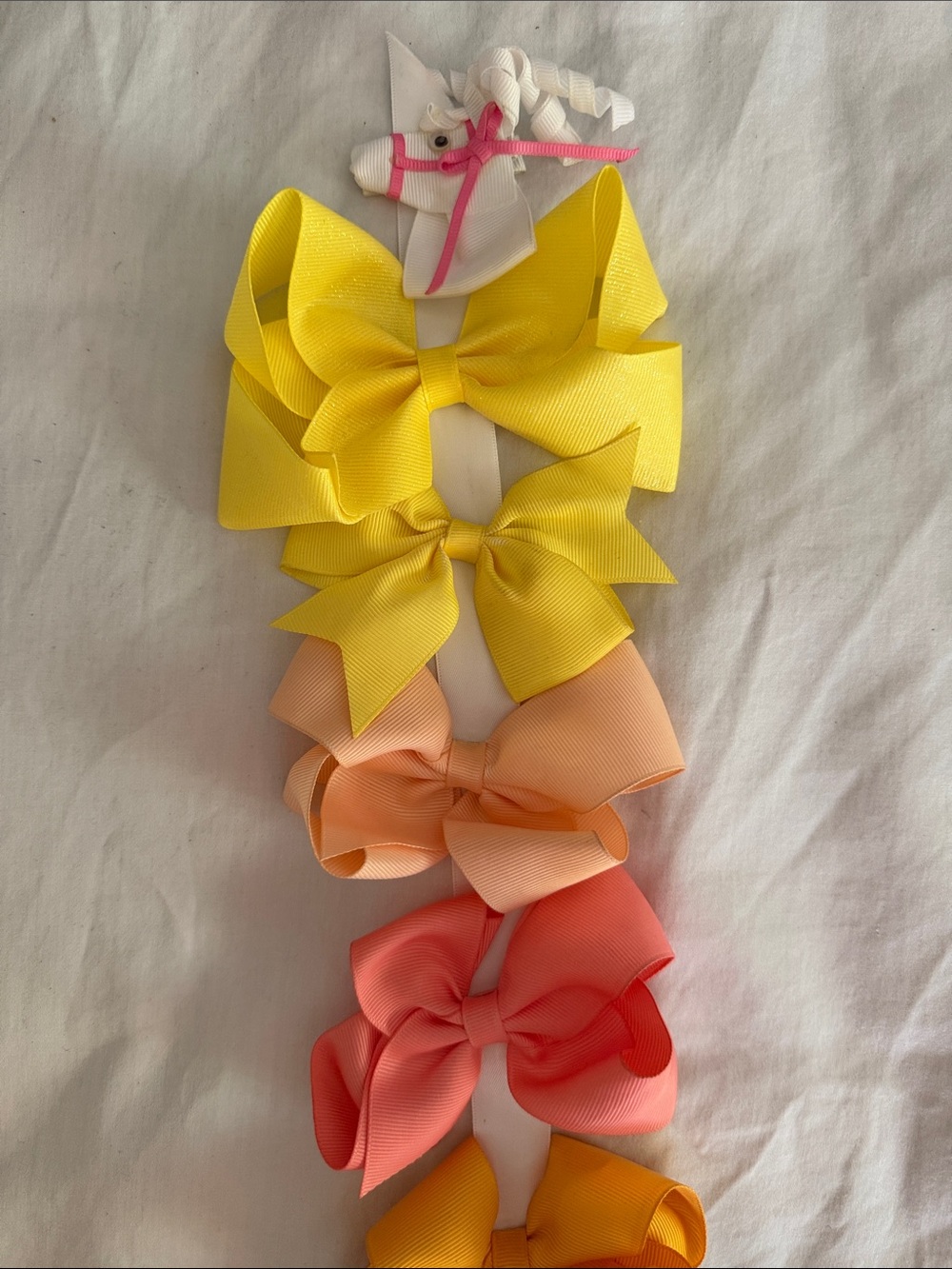 Assorted Girls Bows - Picture 4 of 8
